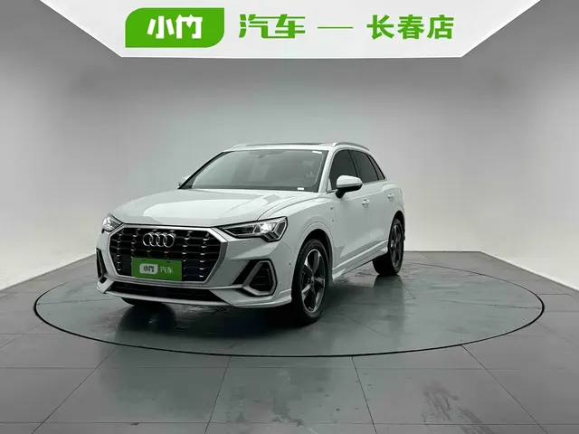 Audi Q3 2023 35 TFSI Fashion Dynamic (1.4T)