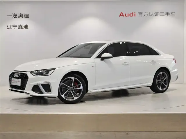 Audi A4L 2023 40 TFSI Fashion Dynamic