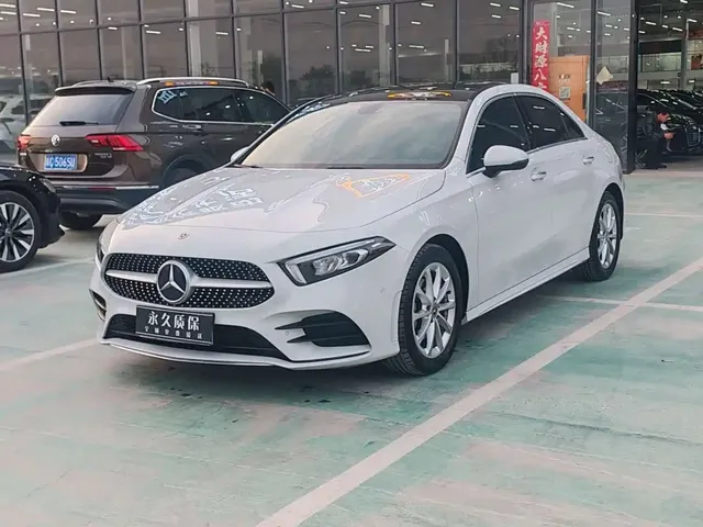 Mercedes-Benz A-Class 2021 A 200 L Sport Sedan Fashion Edition