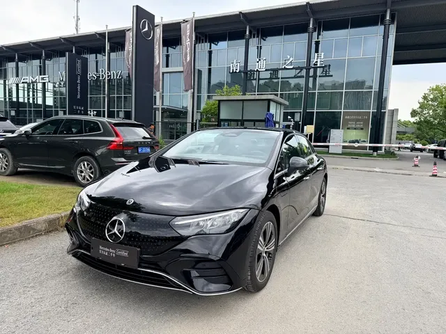 Mercedes-Benz EQE 2025 500 4MATIC Pioneer