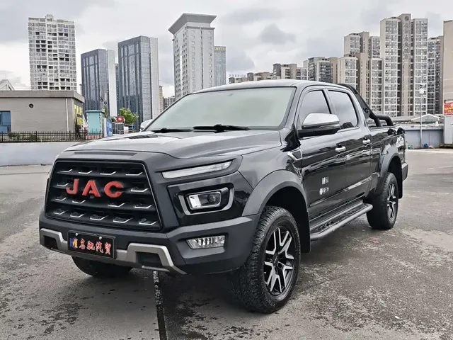 JAC Motors JAC Hunter 2021 2.0T Commercial Manual Diesel 2WD Elite Extended Cab HFC4DB2-2E