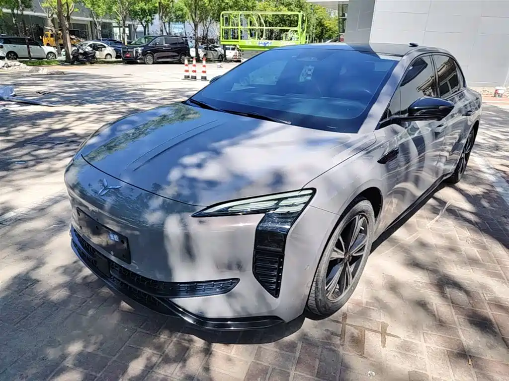 Hongqi EH7 2024 690 Pro