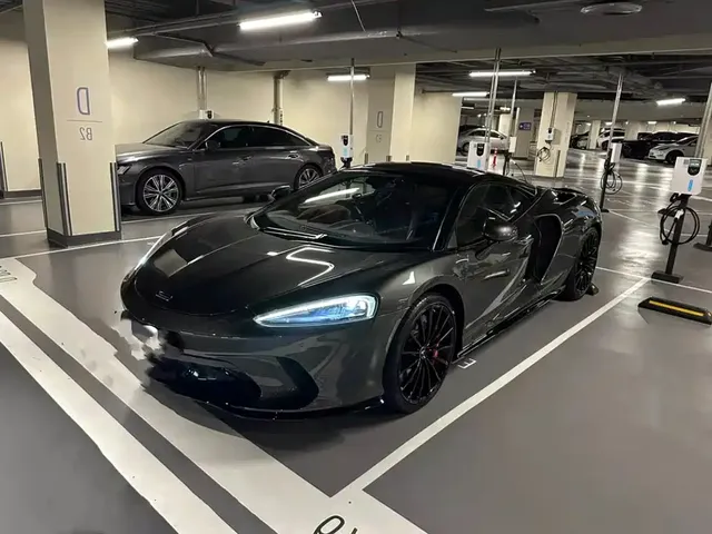 McLaren GT 2023 4.0T Standard Model