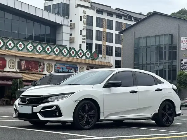 Honda Civic 2021 Hatchback 220TURBO CVT Sport