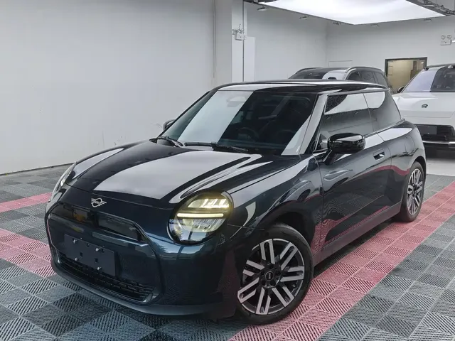 MINI Electric MINI COOPER 2025 Model 456km COOPER E Classic