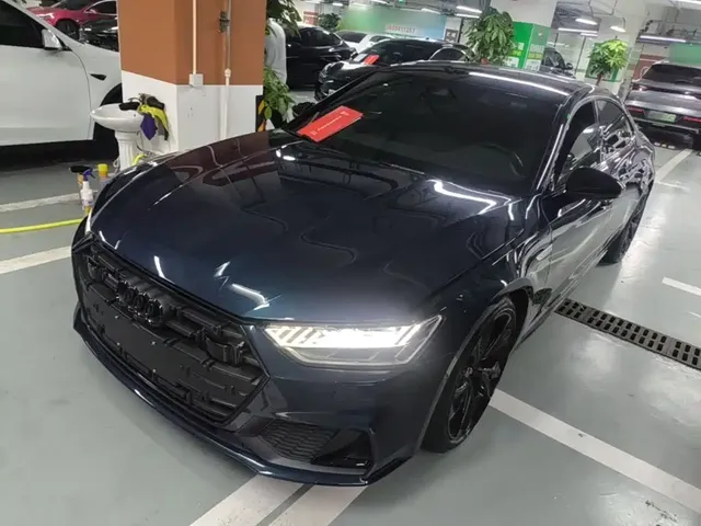 Audi A7L 2022 55 TFSI quattro S-line Zhiyuan Crystal Package