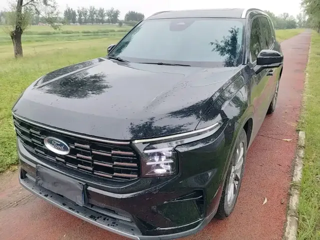 Ford Edge 2025 Edge L 2.0T EcoBoost FWD 7-seater Luxury