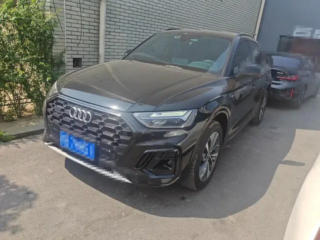 Audi Q5L 2023 40T Luxury Dynamic