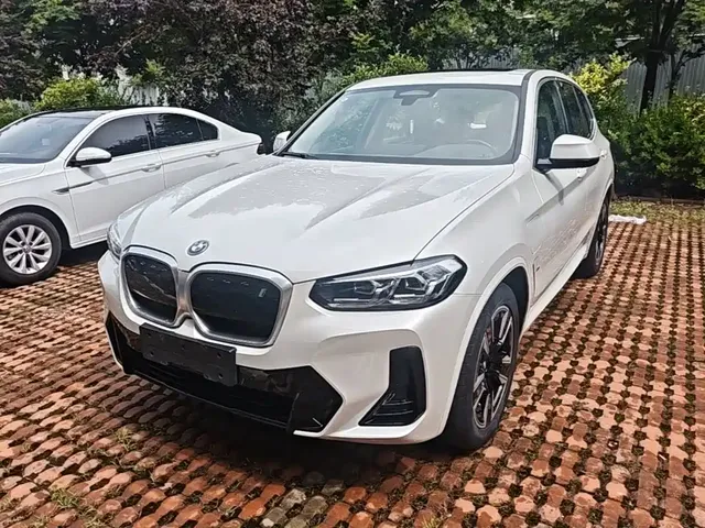 BMW iX3 2022 Facelift Leading Model