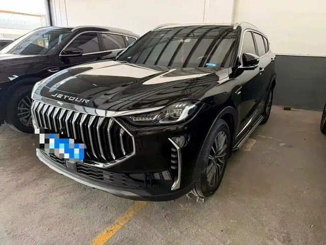 Jetour X70 PLUS 2024 Champion Edition 1.5T DCT Champion PRO 5-seater