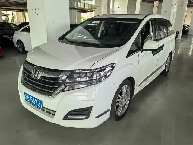 Honda Elysion 2016 2.4L Luxury Edition