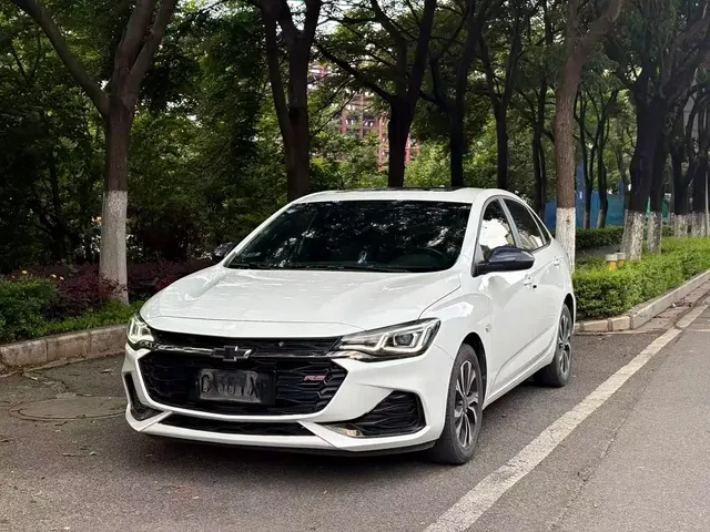 Chevrolet Monza 2019 RS 330T Auto Smooth Edition China VI