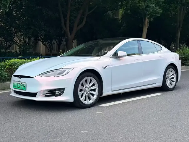Tesla Model S 2017 Model S 75D Standard Range