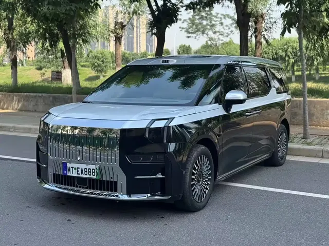 ZEEKR 009 2024 6-Seat Executive AWD Version 140kWh