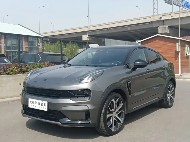 Lynk & Co 05 2020 2.0TD 4WD Halo Edition