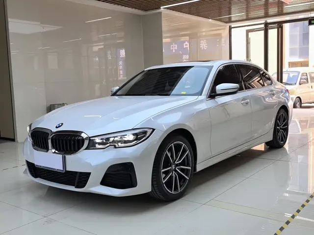 BMW 3 Series 2022 Facelift 325i M Sport Package