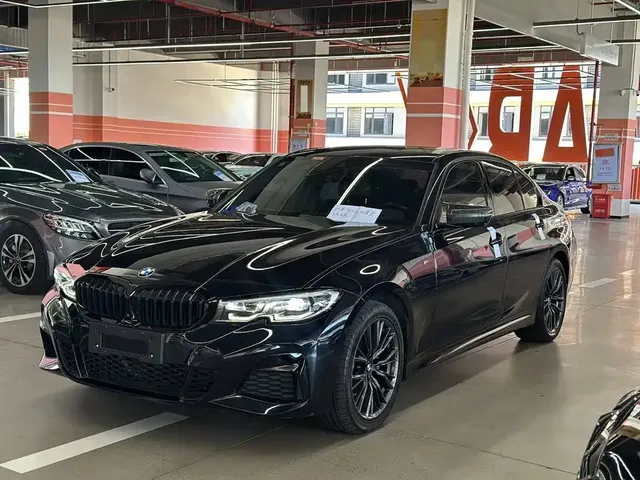 BMW 3 Series 2020 330i M Sport Blackout Package