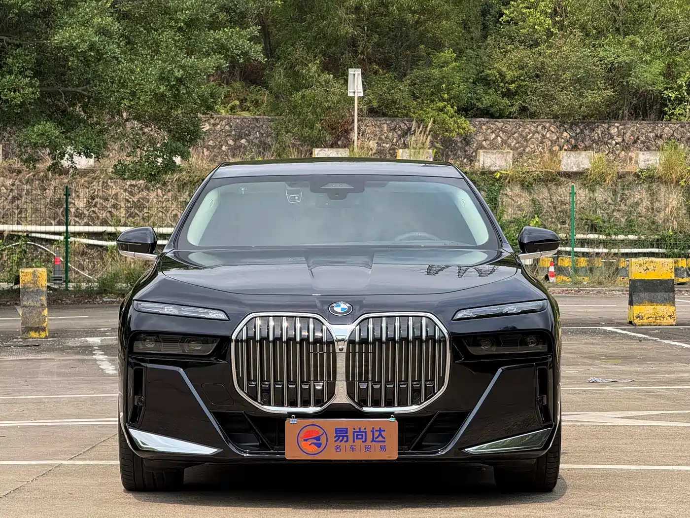 BMW 7 Series 2023 Model 740Li Leading M Sport Package