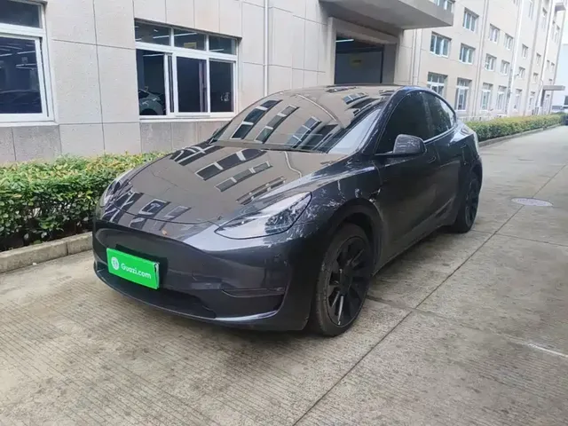Tesla Model Y 2024 Long Range AWD