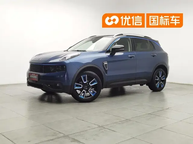 Lynk & Co 01 2017 2.0T 2WD Pro Shine Edition