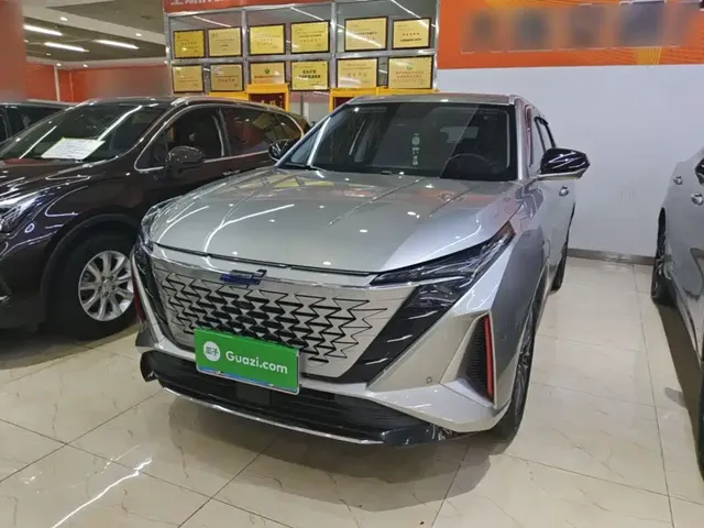 Changan Oshan Z6 2022 Blue Whale 1.5T DCT Intelligent Premium