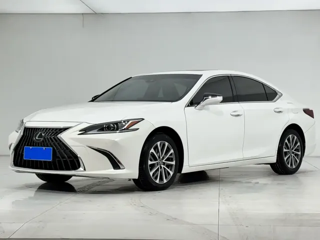 Lexus ES 2021 200 Luxury Edition