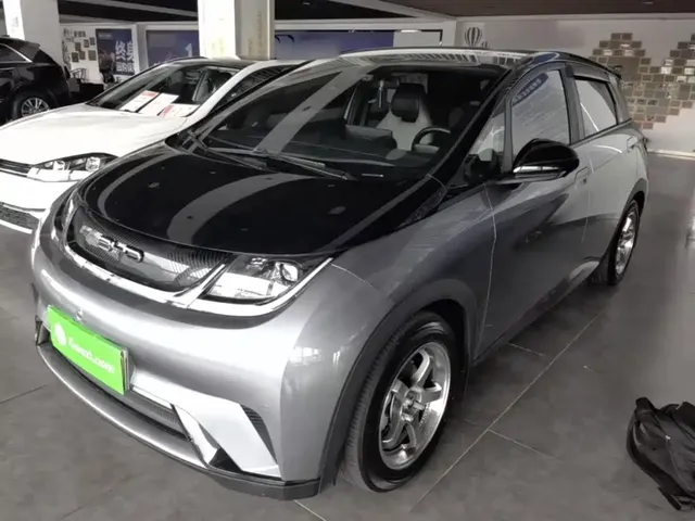 BYD Dolphin 2023 420km Fashion Edition