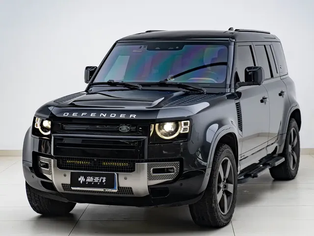 Land Rover Defender 2023 Facelift 110 3.0T P400 X