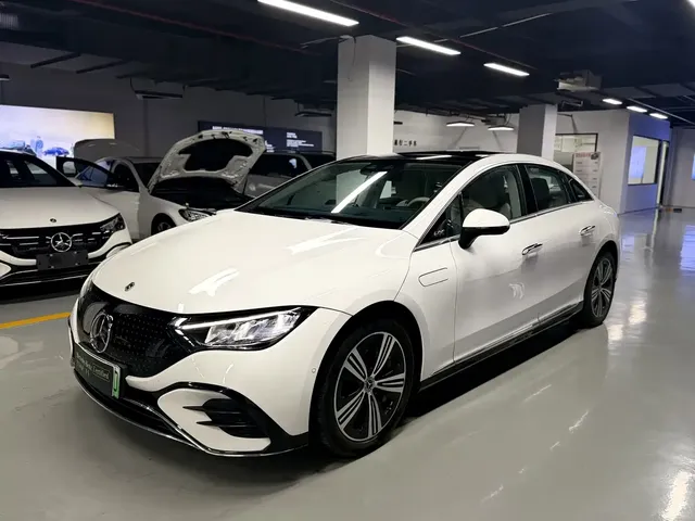 Mercedes-Benz EQE 2025 Model 500 4MATIC Luxury Edition