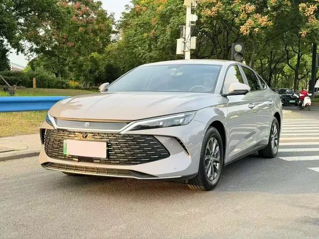 BYD Qin L 2026 Model DM-i Smart Drive Edition 128KM Pioneer