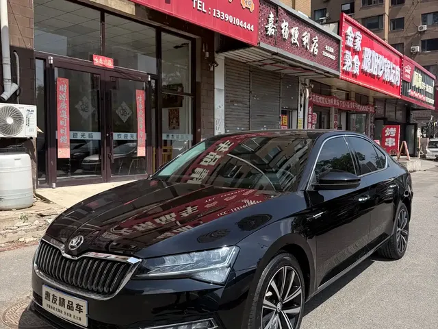 Škoda Superb 2023 Facelift TSI280 DSG Premium Edition