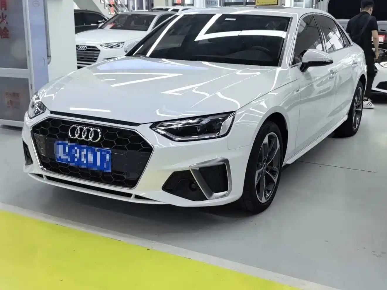 Audi A4L 2024 40 TFSI Fashion Dynamic