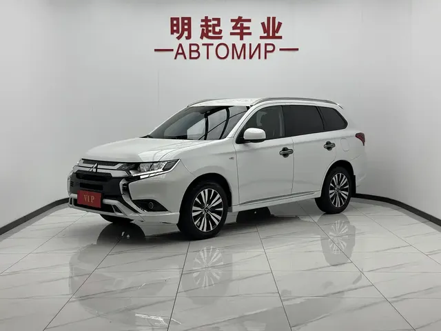 Mitsubishi Outlander 2021 2.0L 2WD Smooth Ride Version 5-Seater