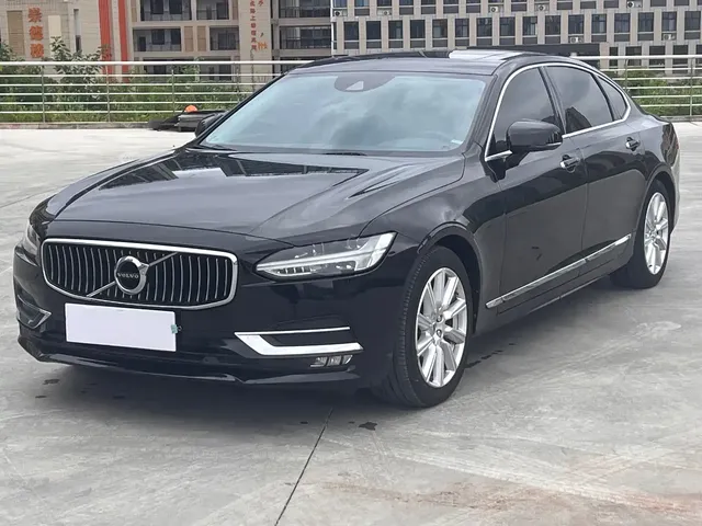 Volvo S90 2020 T5 Momentum Luxury Edition