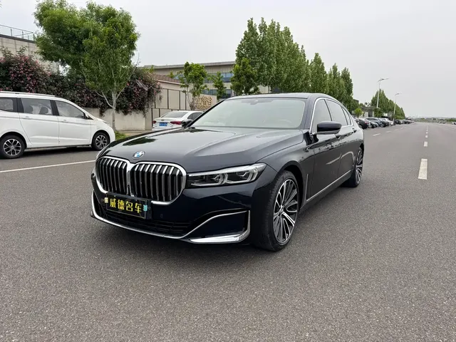 BMW 7 Series 2019 740Li Leading Luxury Package
