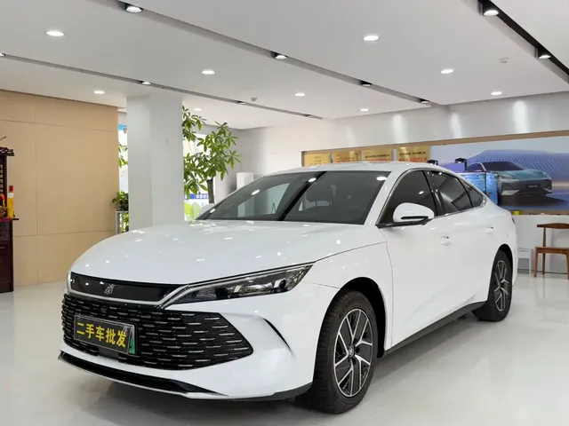 BYD Qin L 2024 DM-i 120KM Superior Edition