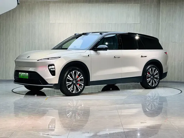NIO ES8 2023 75kWh