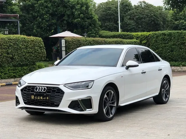 Audi A4L 2022 40 TFSI Fashion Dynamic