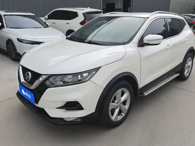 Nissan Qashqai 2021 2.0L CVT Smart Version