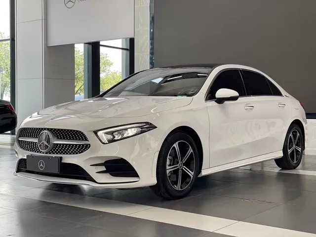 Mercedes-Benz A-Class 2022 Facelift III A 200 L Sport Sedan Fashion