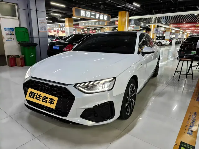 Audi A4L 2023 40 TFSI Luxury Sport
