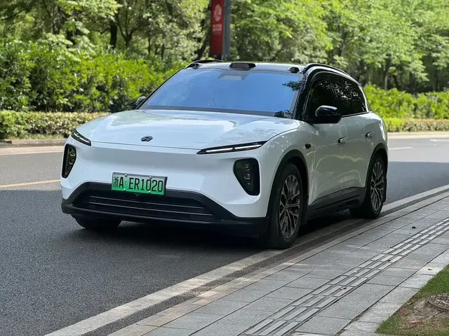 NIO ES6 2023 75kWh