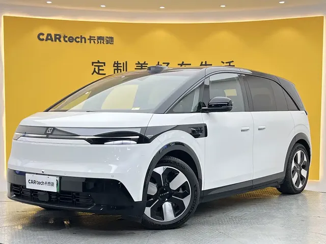 ZEEKR MIX 2025 Smart Driving Edition