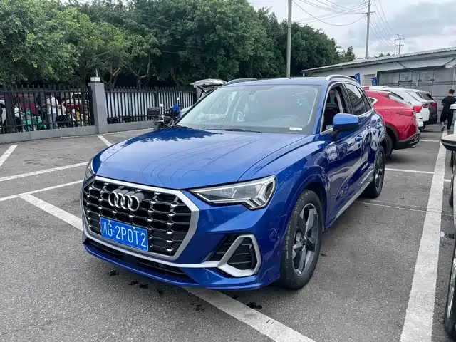 Audi Q3 2021 35 TFSI Fashion Sport