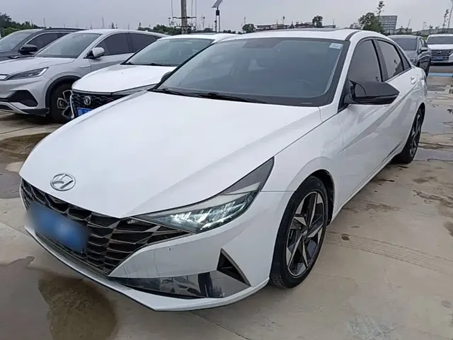 Hyundai Elantra 2021 1.5L CVT GLX Elite Edition