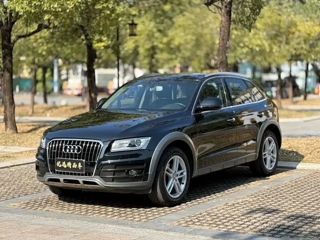 Audi Q5 2017 Plus 40 TFSI Technology
