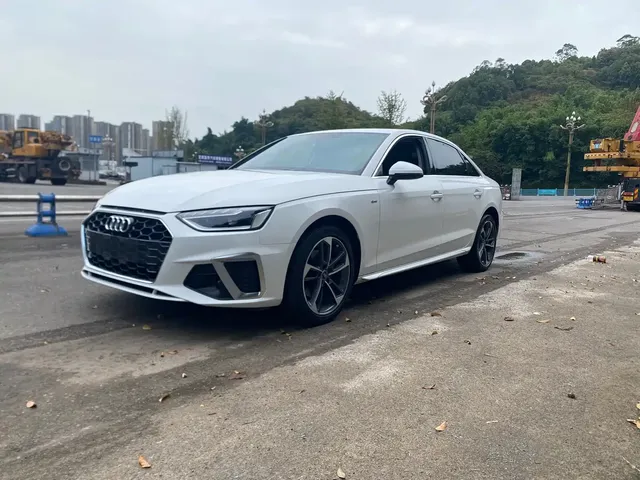 Audi A4L 2022 40 TFSI Fashion Dynamic