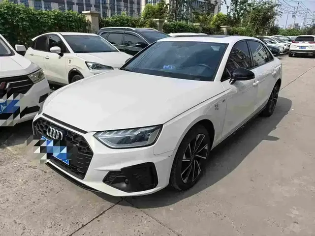 Audi A4L 2023 40 TFSI Luxury Sport