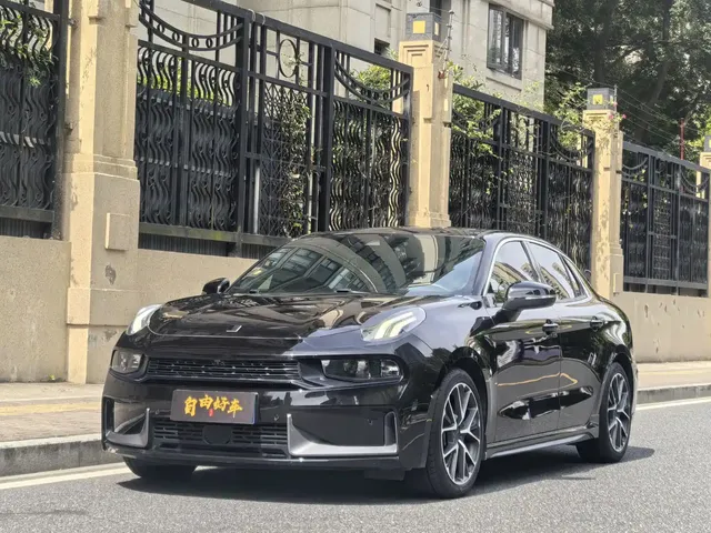 Lynk & Co 03 2021 1.5TD DCT Jin Champion Edition