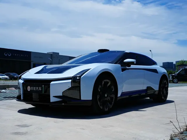 HiPhi Z 2023 4-Seater Edition
